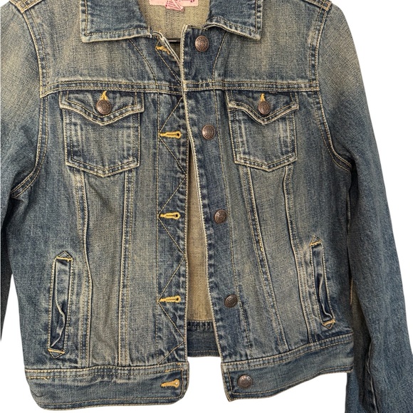 Duck Head Jackets & Blazers - DuckHead Classic Ladies Denim Jacket
